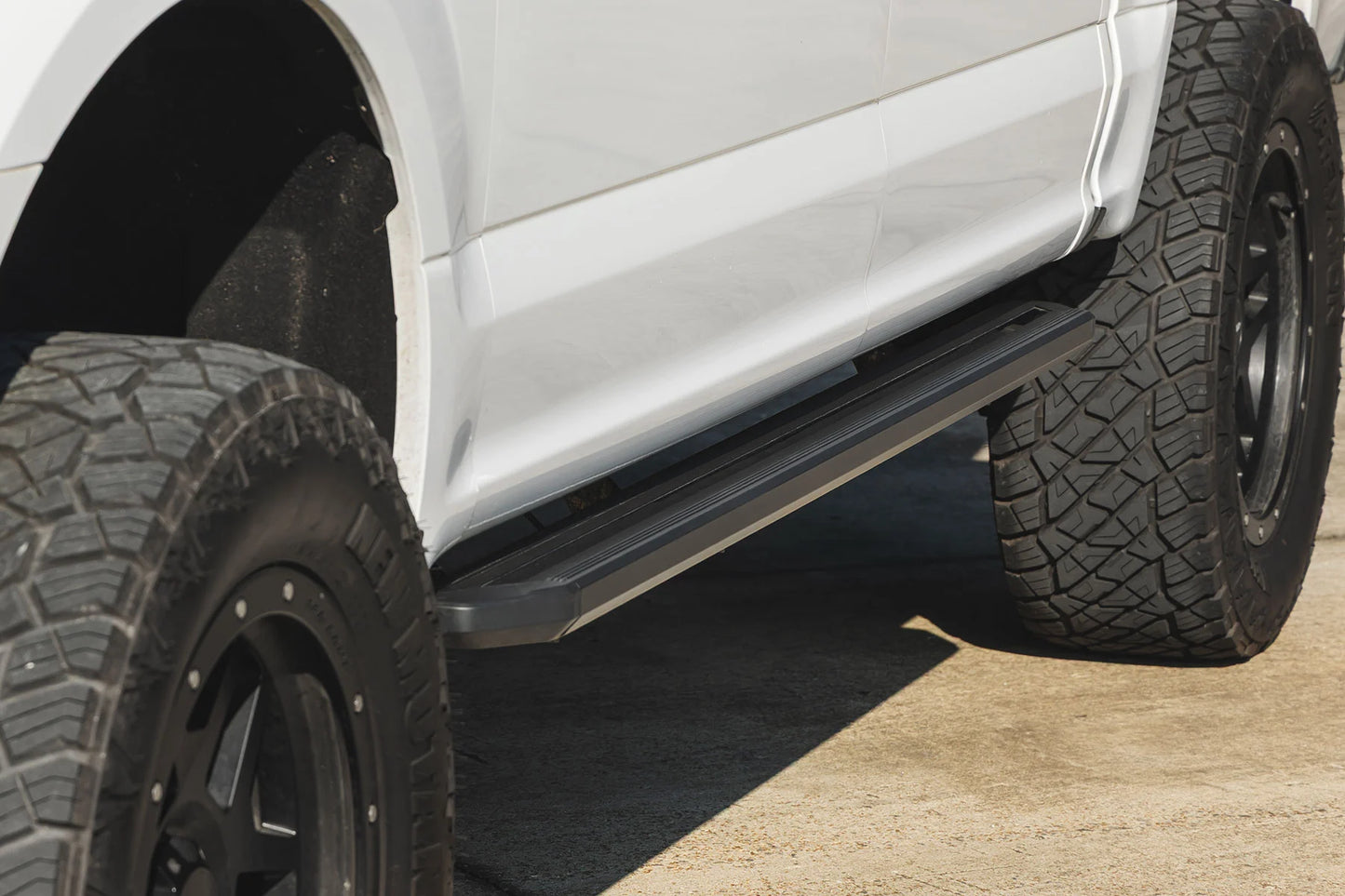 Rough Country 2017-2025 Ford Raptor Hard Low Profile Bed Cover