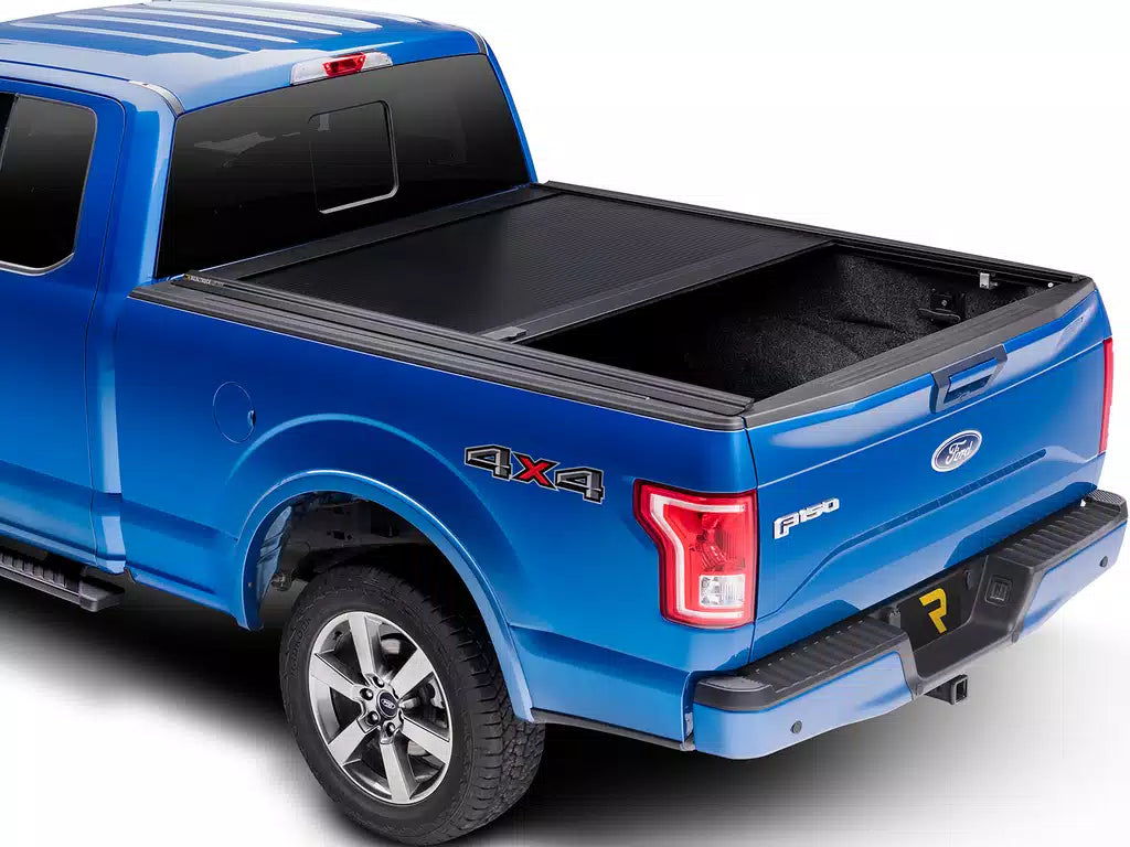 2023+ GMC AT4 Retrax ONE MX Manual Retractable Tonneau Cover