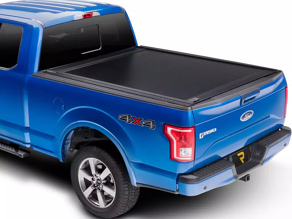 2023+ GMC AT4 Retrax ONE MX Manual Retractable Tonneau Cover
