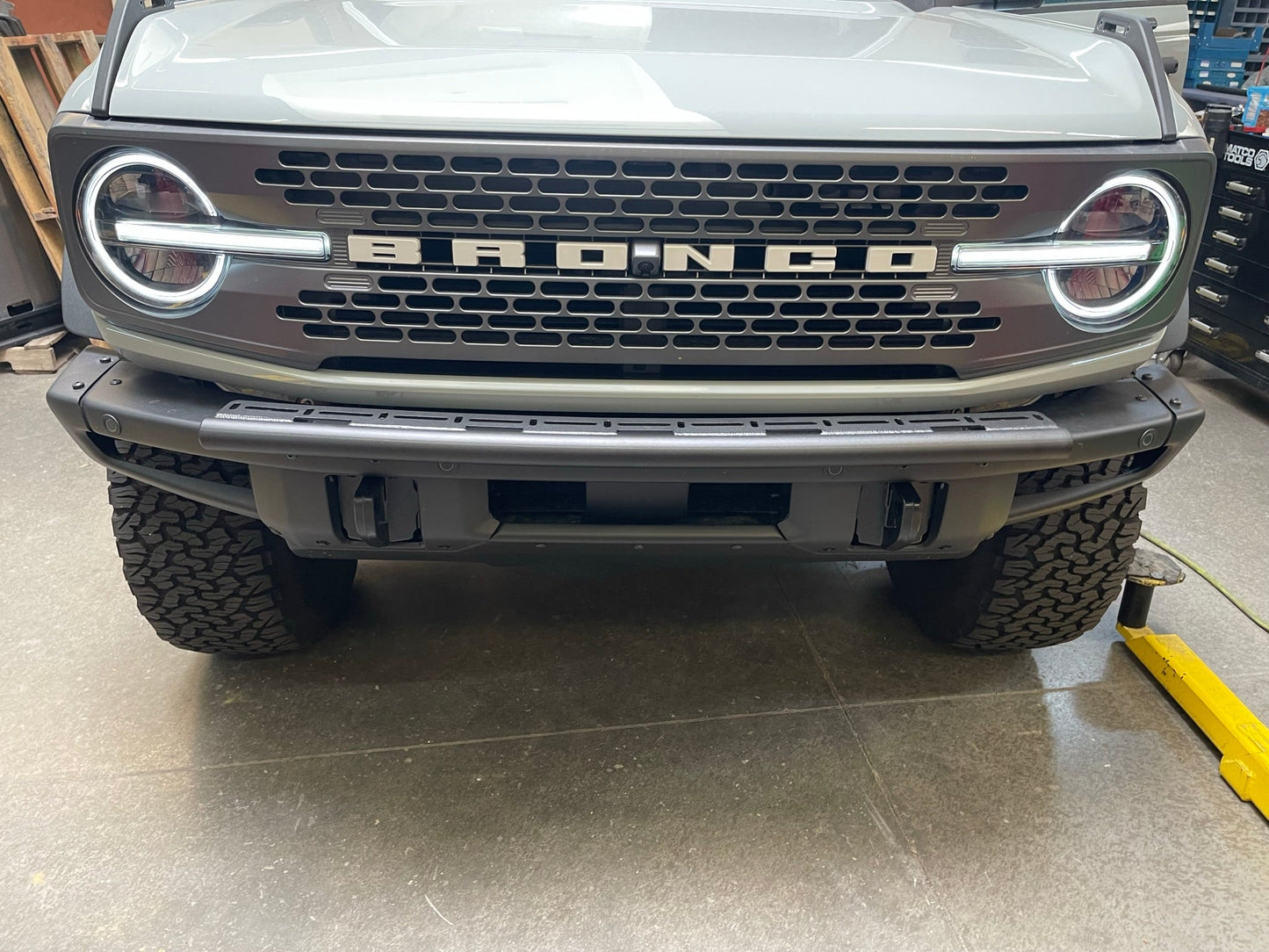 2022 Bronco Raptor Front Light Mount Kit - Use Any Light