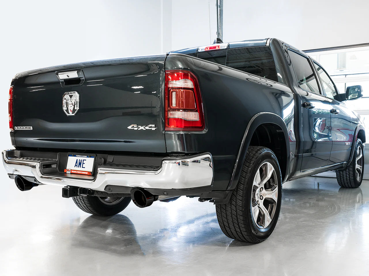 AWE Tuning 19-21 RAM 1500 5.7L (w/Cutouts) 0FG Dual Rear Exit Cat-Back Exhaust