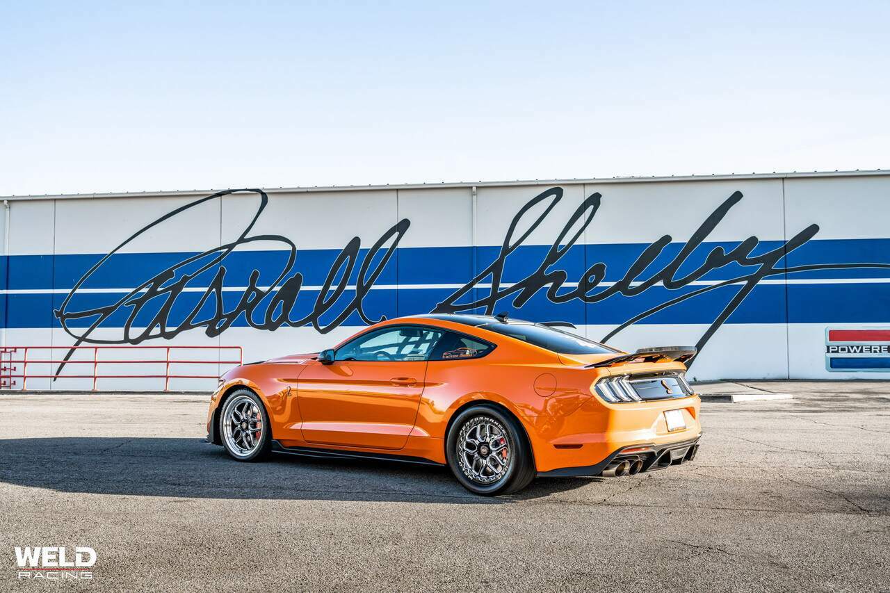 Weld Racing 18x10 Laguna Bead Lock 5x114.3 ET30 BS6.70 Gloss BLK MIL DIA 78.1 2020-2022 Shelby GT500