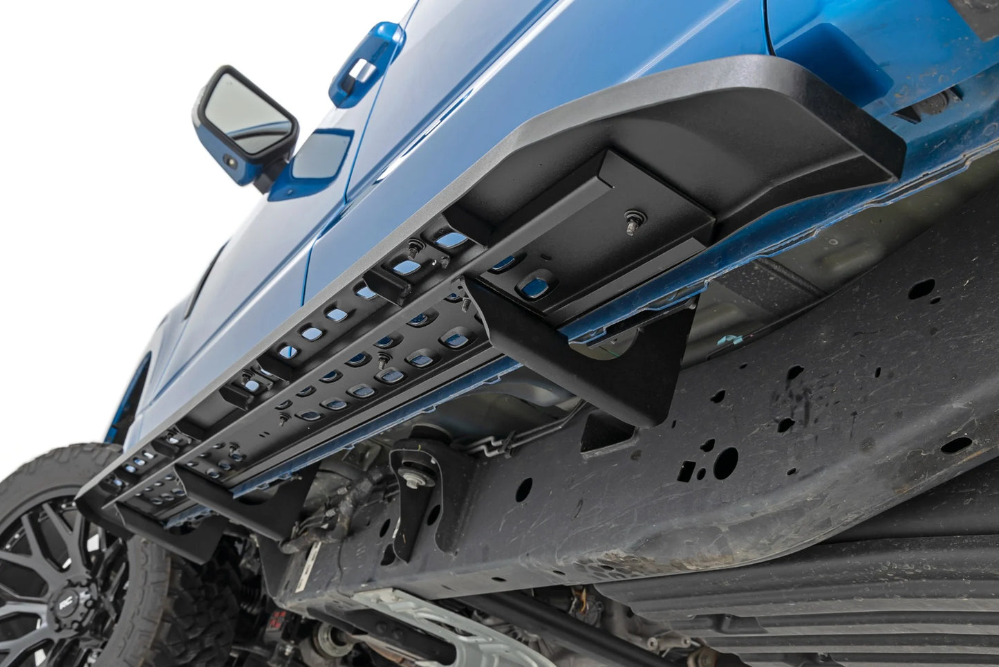 Rough Country 2017-2025 Ford Raptor RPT2 Running Boards