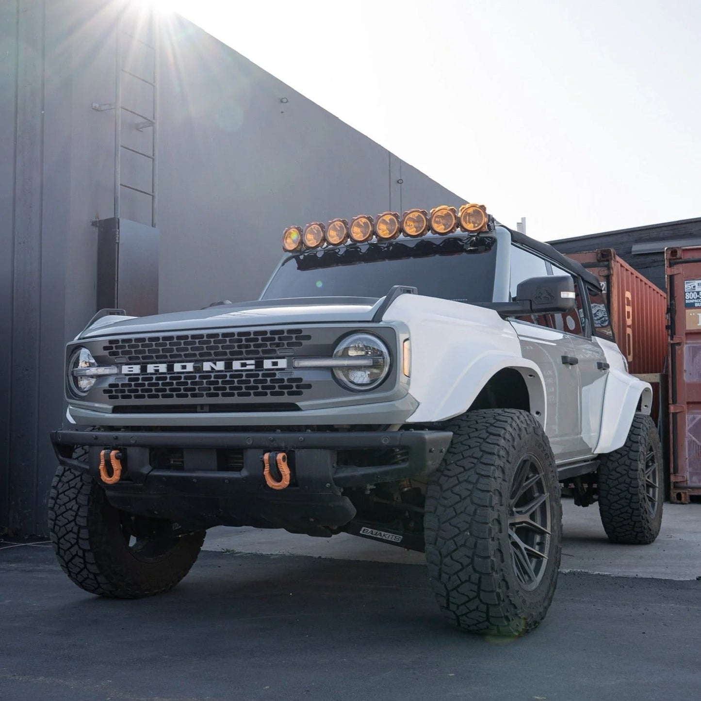 ADV 2021-2024 Ford Bronco 4-Door Rear Quarter Kit