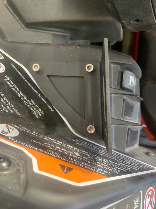 GG Lighting Can-Am X3 Switch Pros Dash Mount