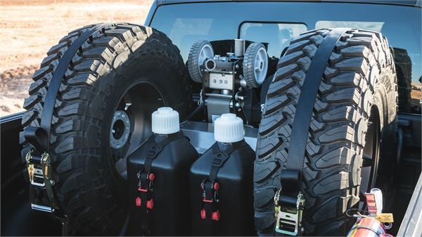 SDHQ OFF ROAD '10-14 FORD RAPTOR SDHQ BUILT IN BED CHASE RACK