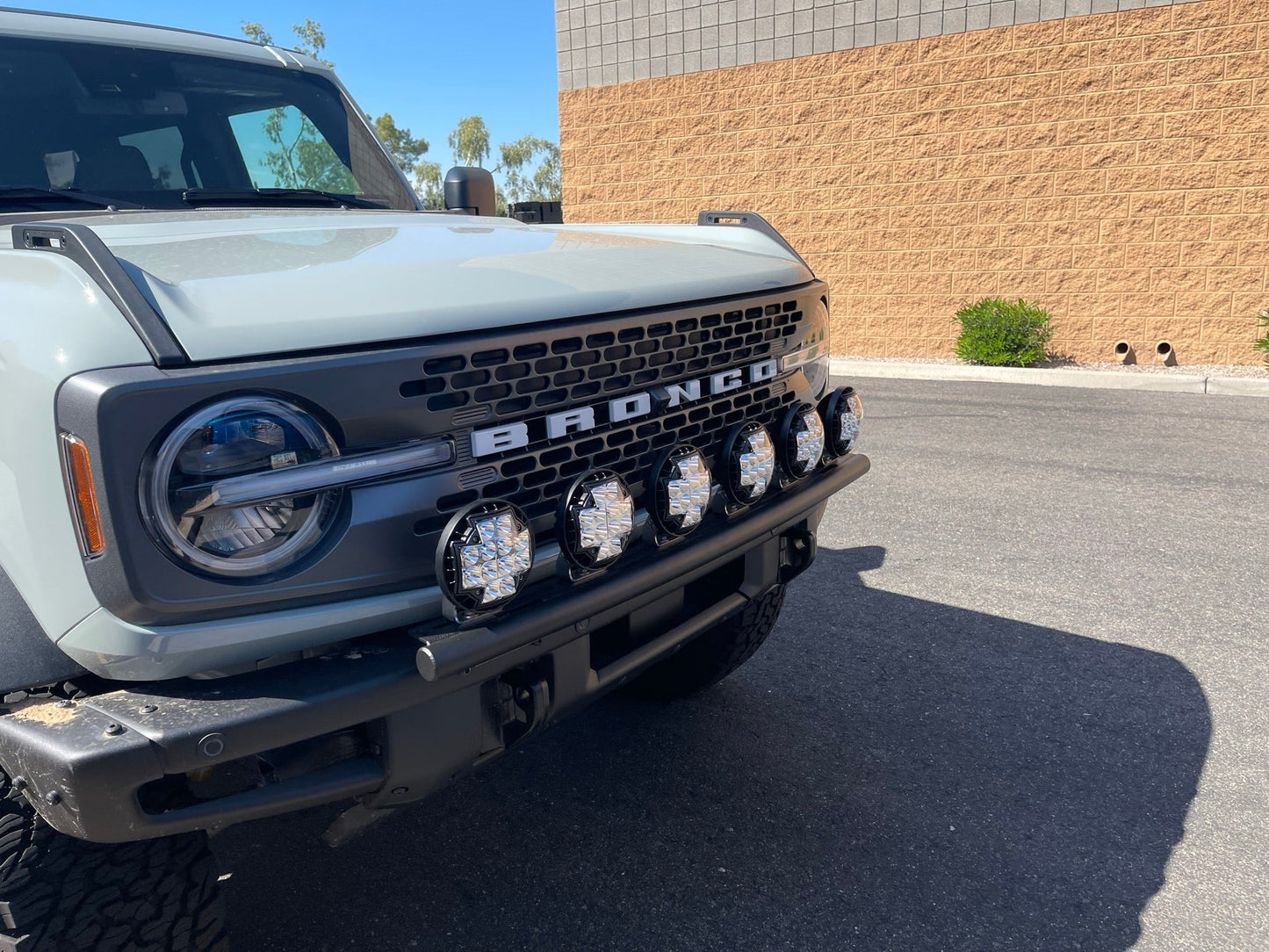 2022 Bronco Raptor Front Light Mount Kit - Use Any Light