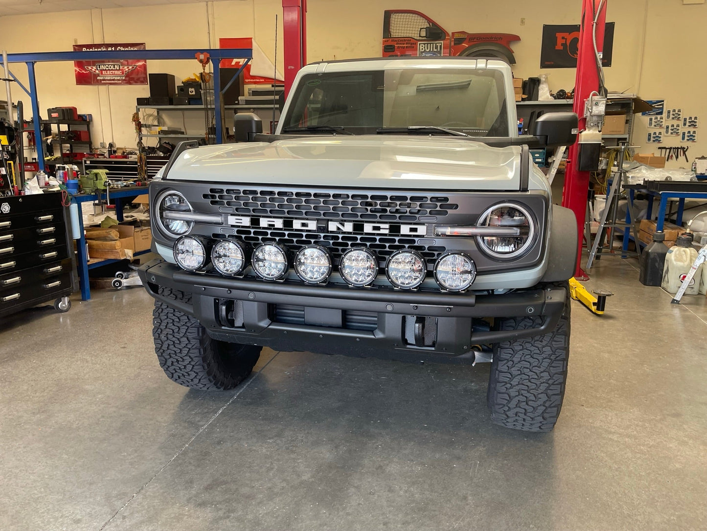 2022 Bronco Raptor Front Light Mount Kit - Use Any Light