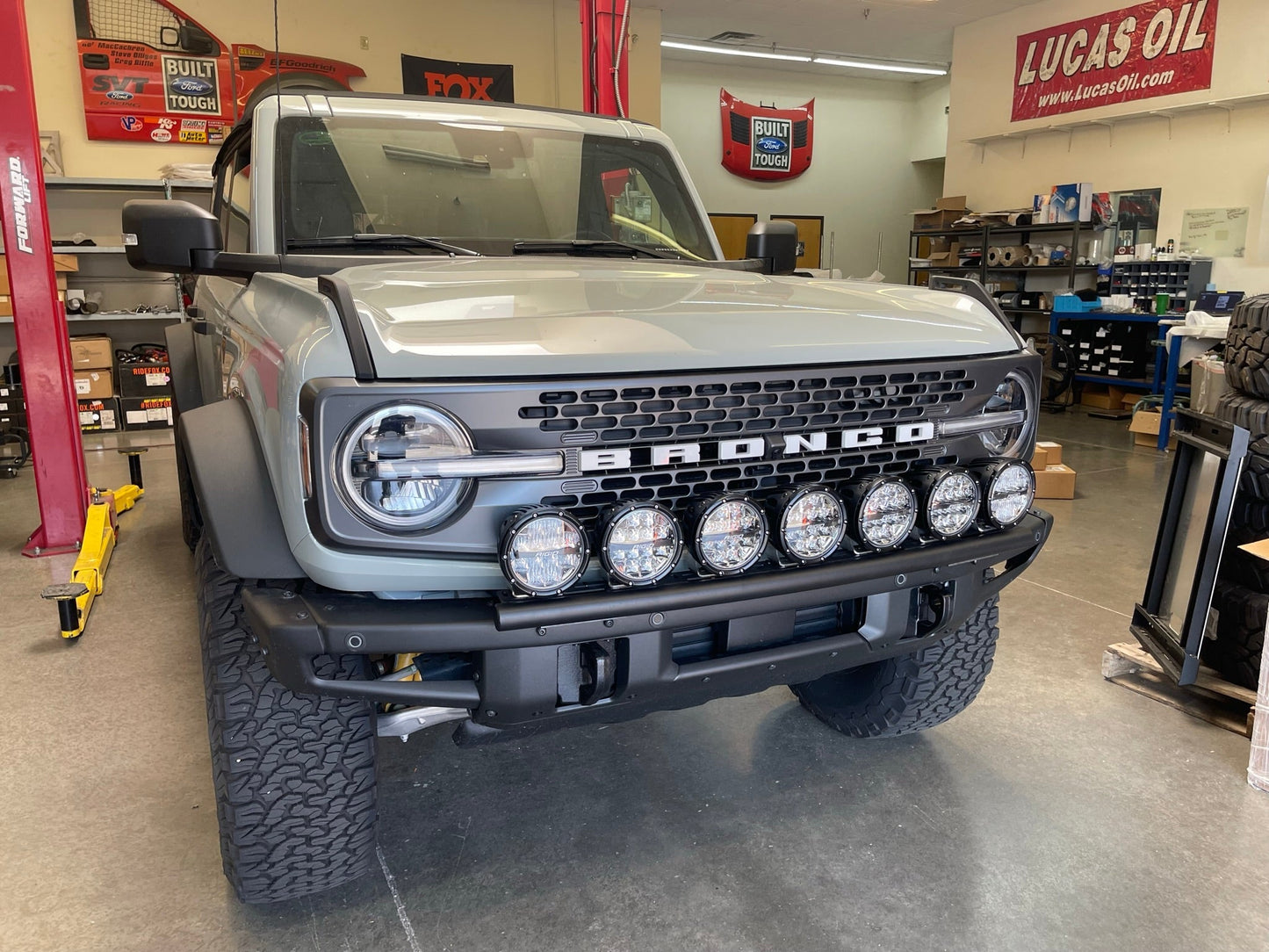 2022 Bronco Raptor Front Light Mount Kit - Use Any Light