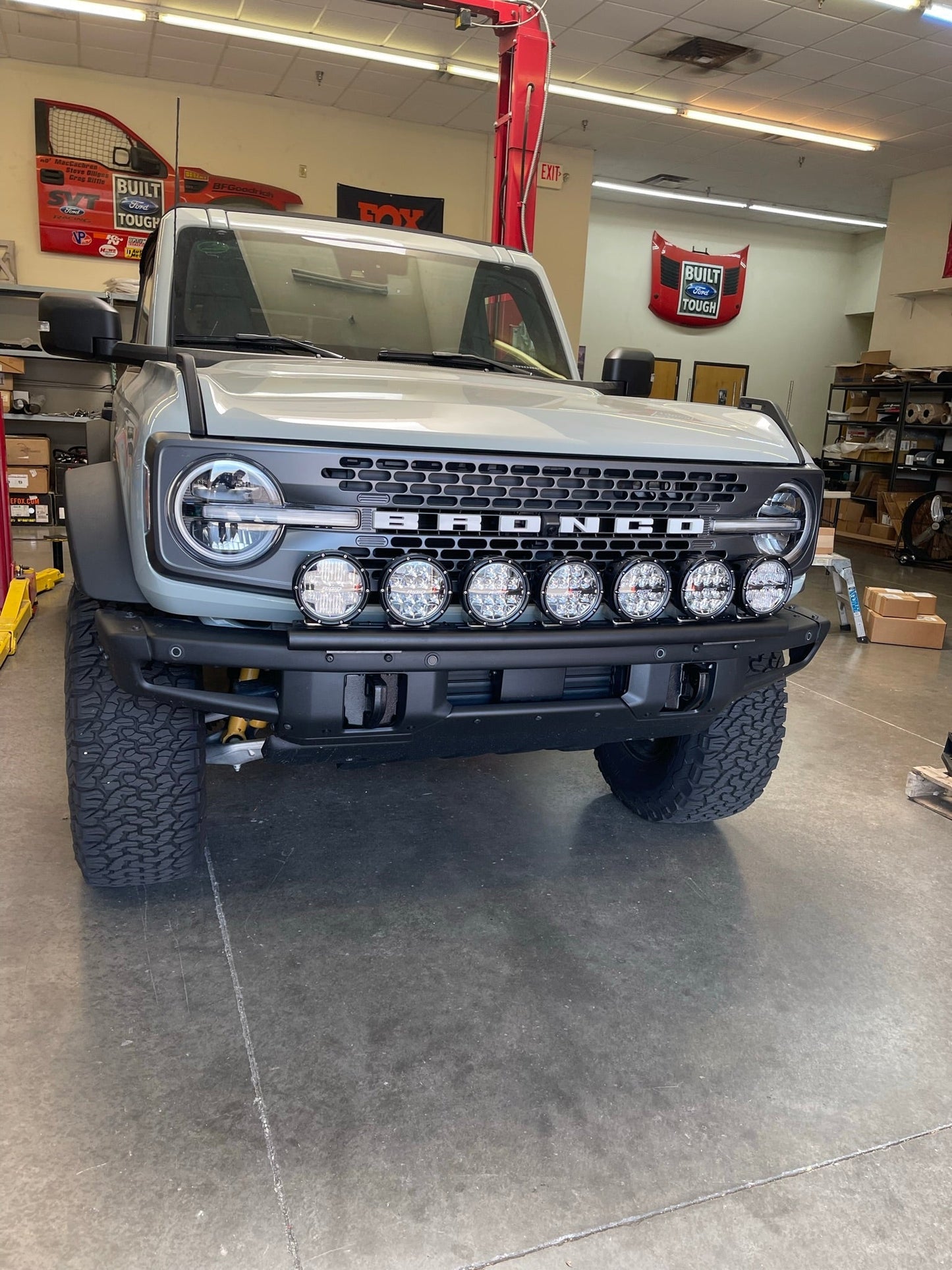 2022 Bronco Raptor Front Light Mount Kit - Use Any Light