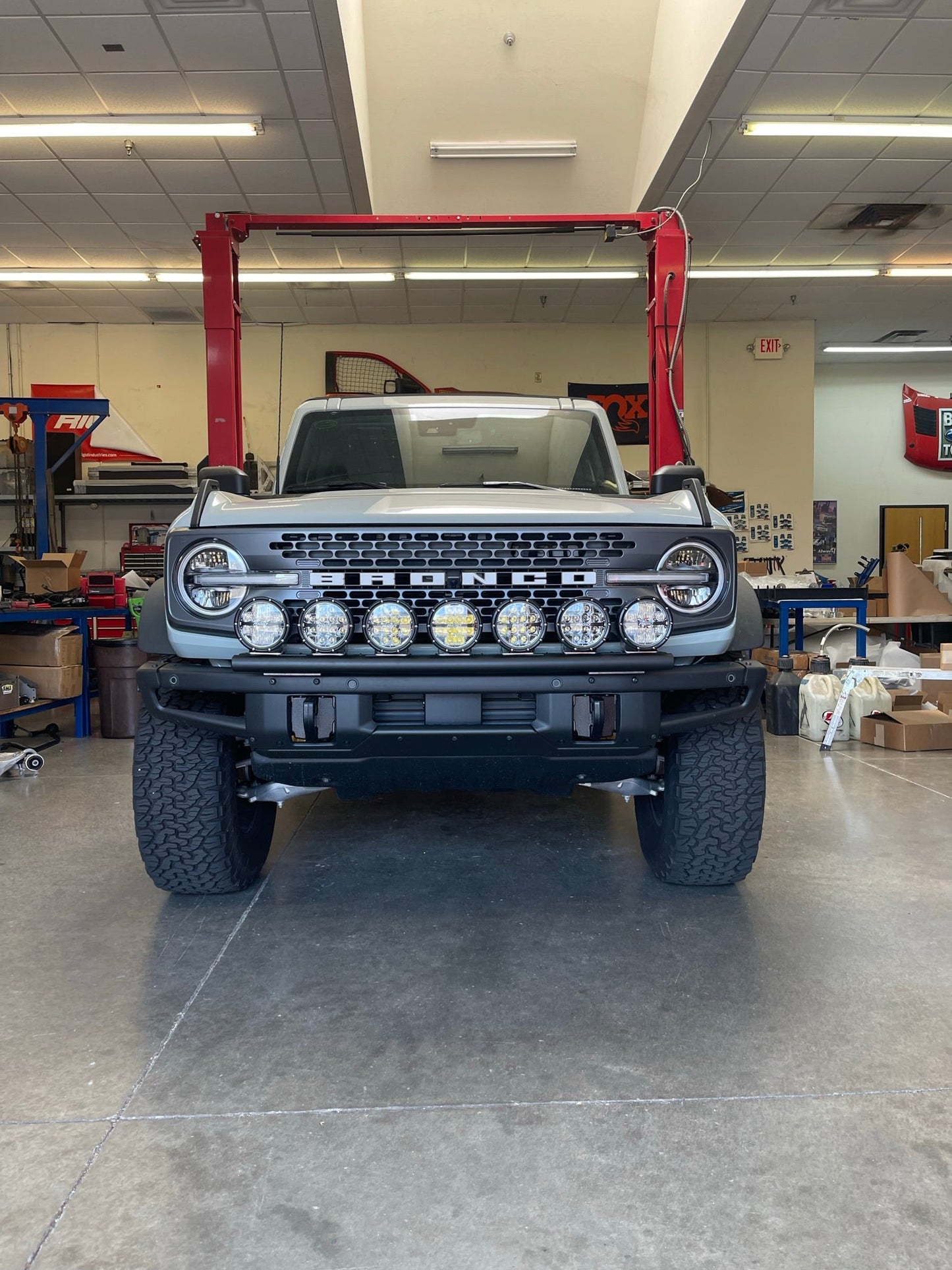 2022 Bronco Raptor Front Light Mount Kit - Use Any Light