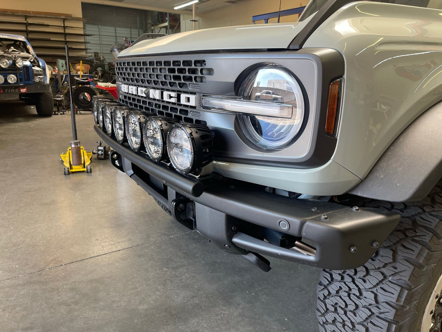 2022 Bronco Raptor Front Light Mount Kit - Use Any Light