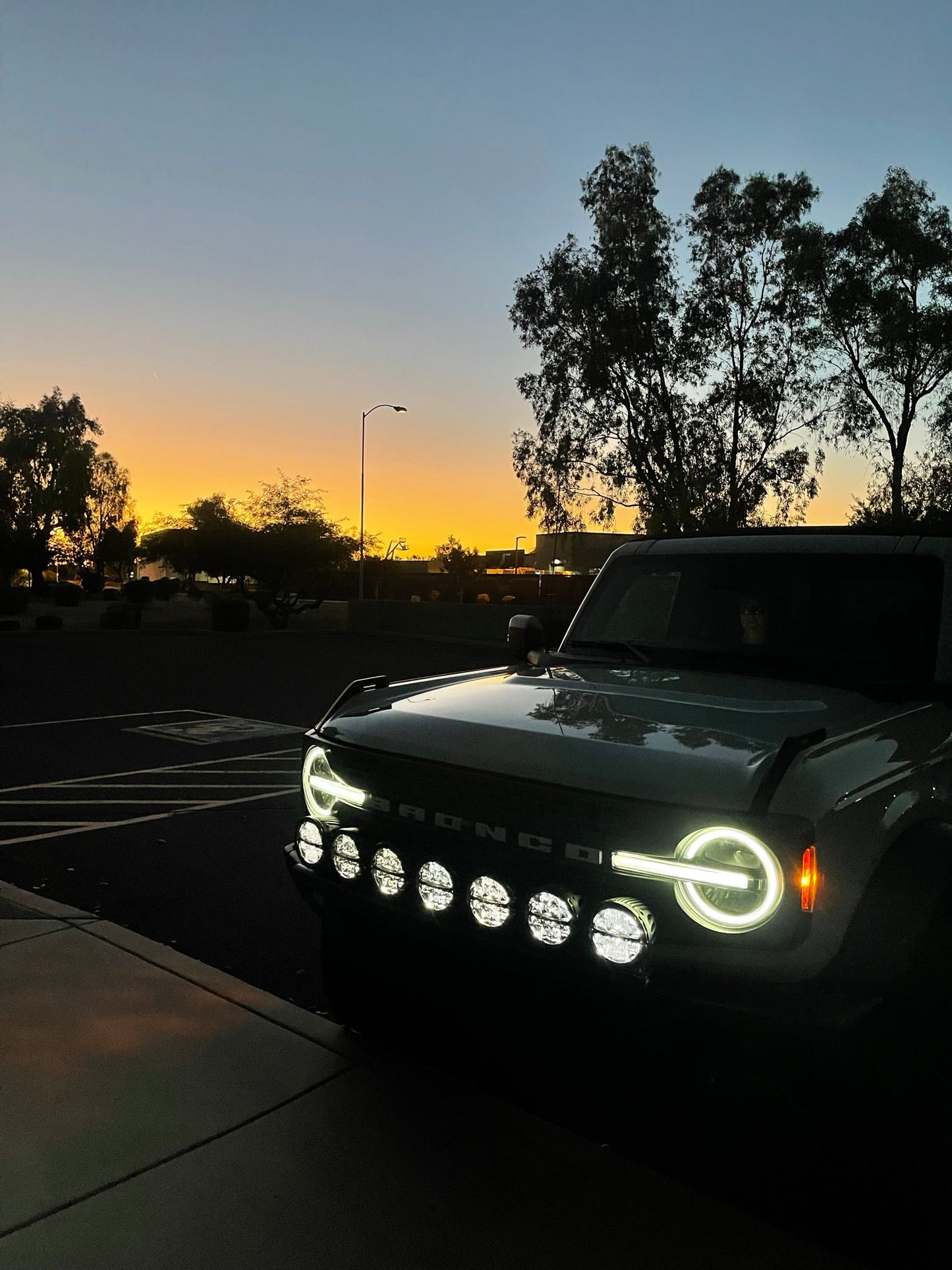 2022 Bronco Raptor Front Light Mount Kit - Use Any Light