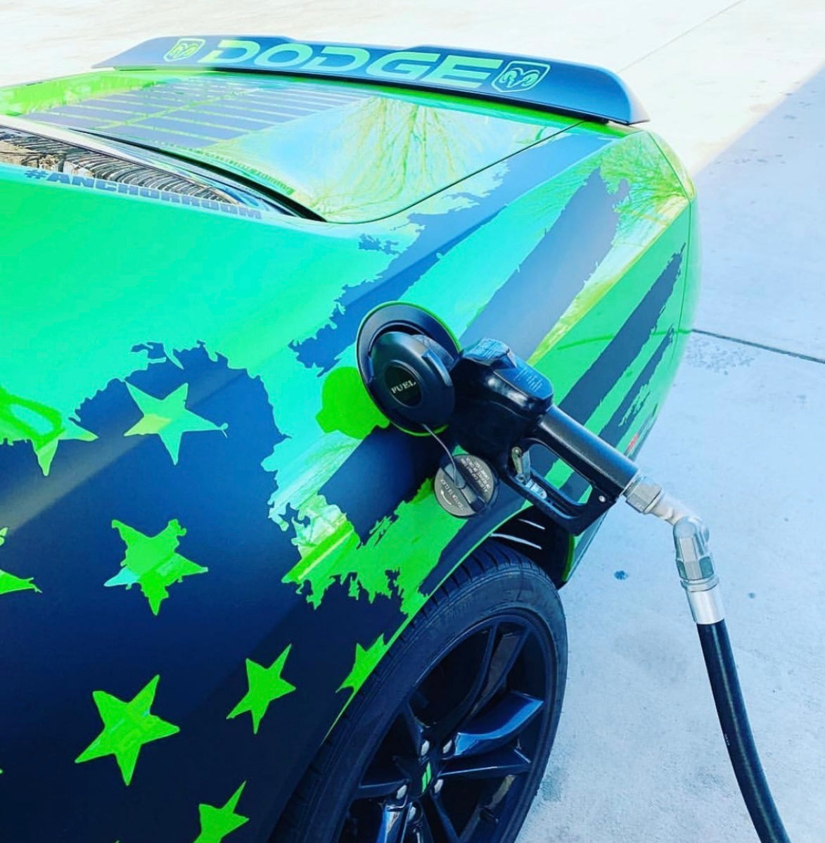 Tattered American Flag Body Graphics (2008-2023 Challenger)