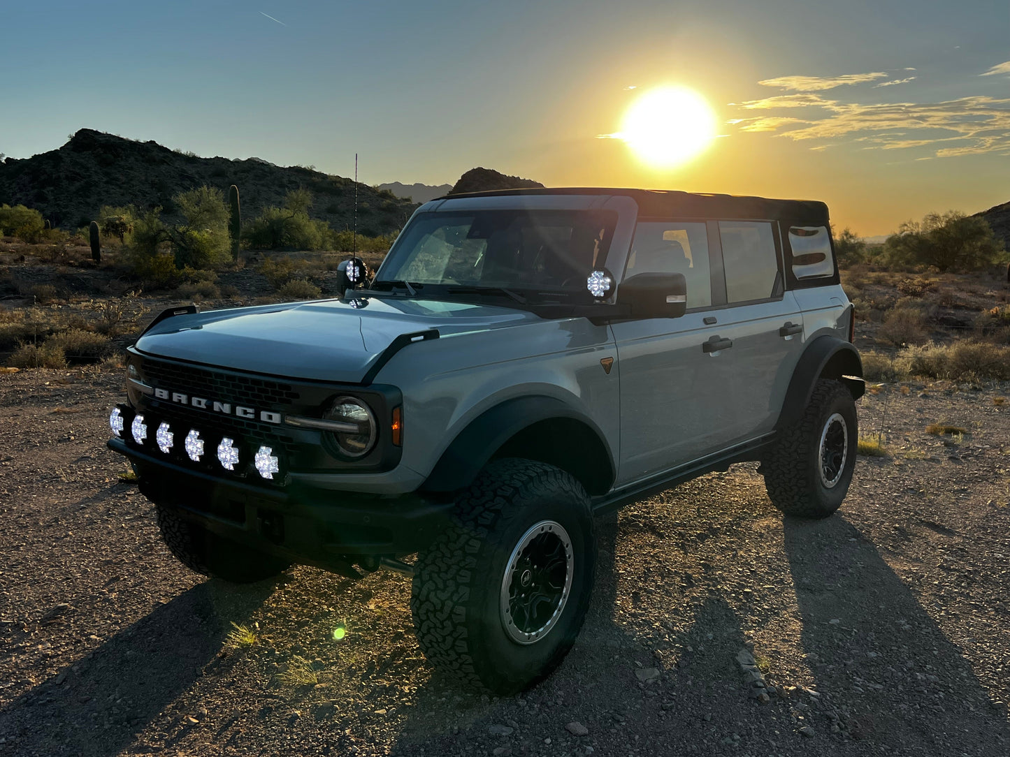 2022 Bronco Raptor Front Light Mount Kit - Use Any Light