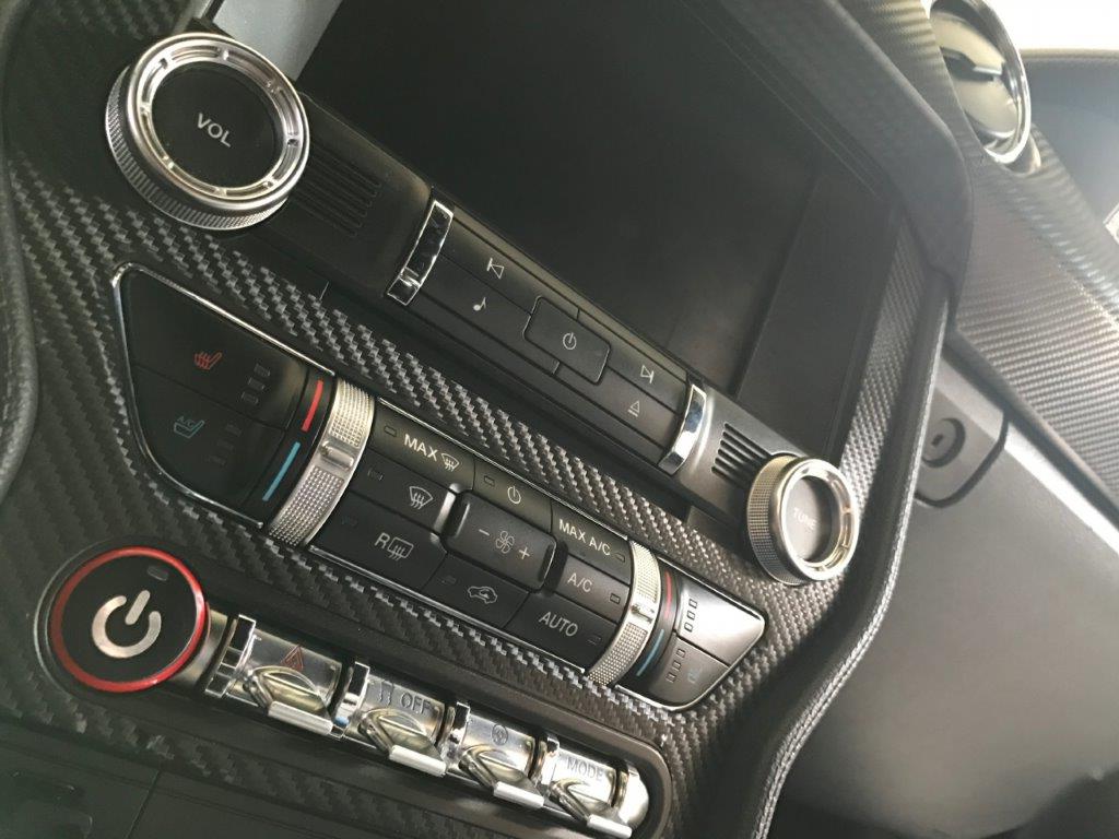 Dash Overlay Kit - Carbon Fiber (2015-2023 Mustang)