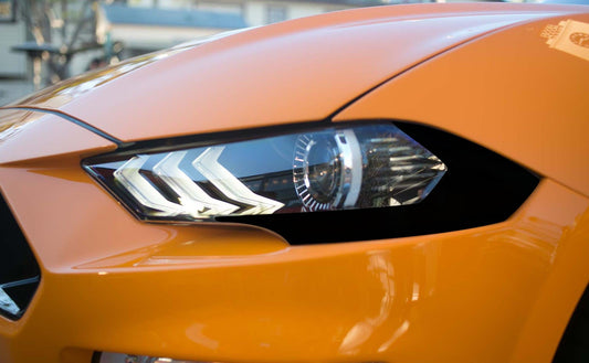 Headlight Amber Corner Vinyl Black Out (2018-2023 Mustang)