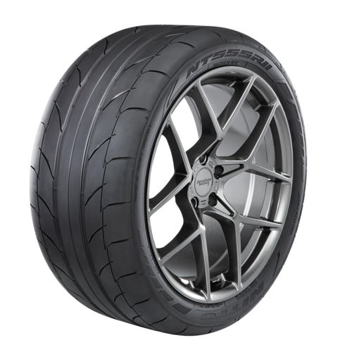 Nitto NT555RII 275/40R19 101W SL 27.6
