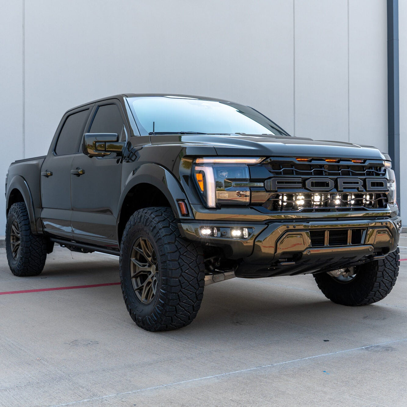 Vossen HF6-4 - Hybrid Forged 6 Lug - Raptor/Raptor R