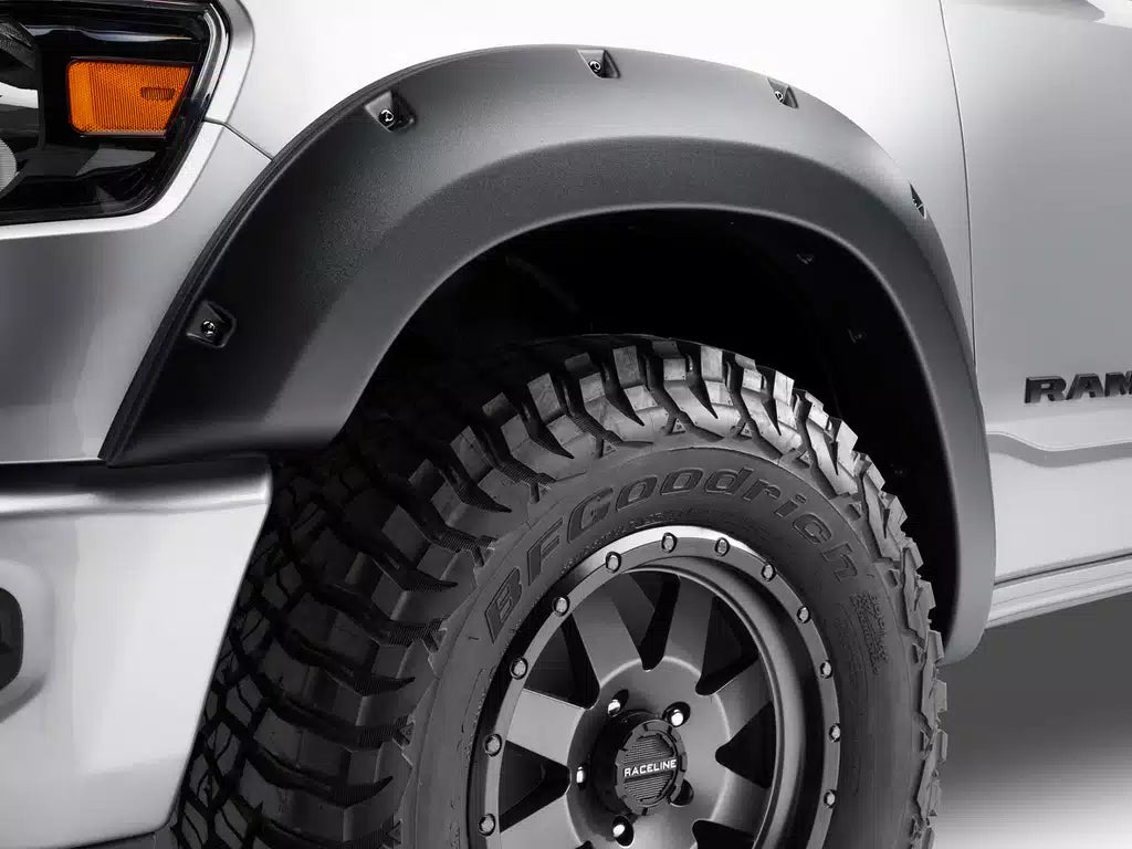 Bushwacker 19-21 Dodge RAM 2500 / 3500 (Excl. Dually) Forge Style Flares 4pc - Black