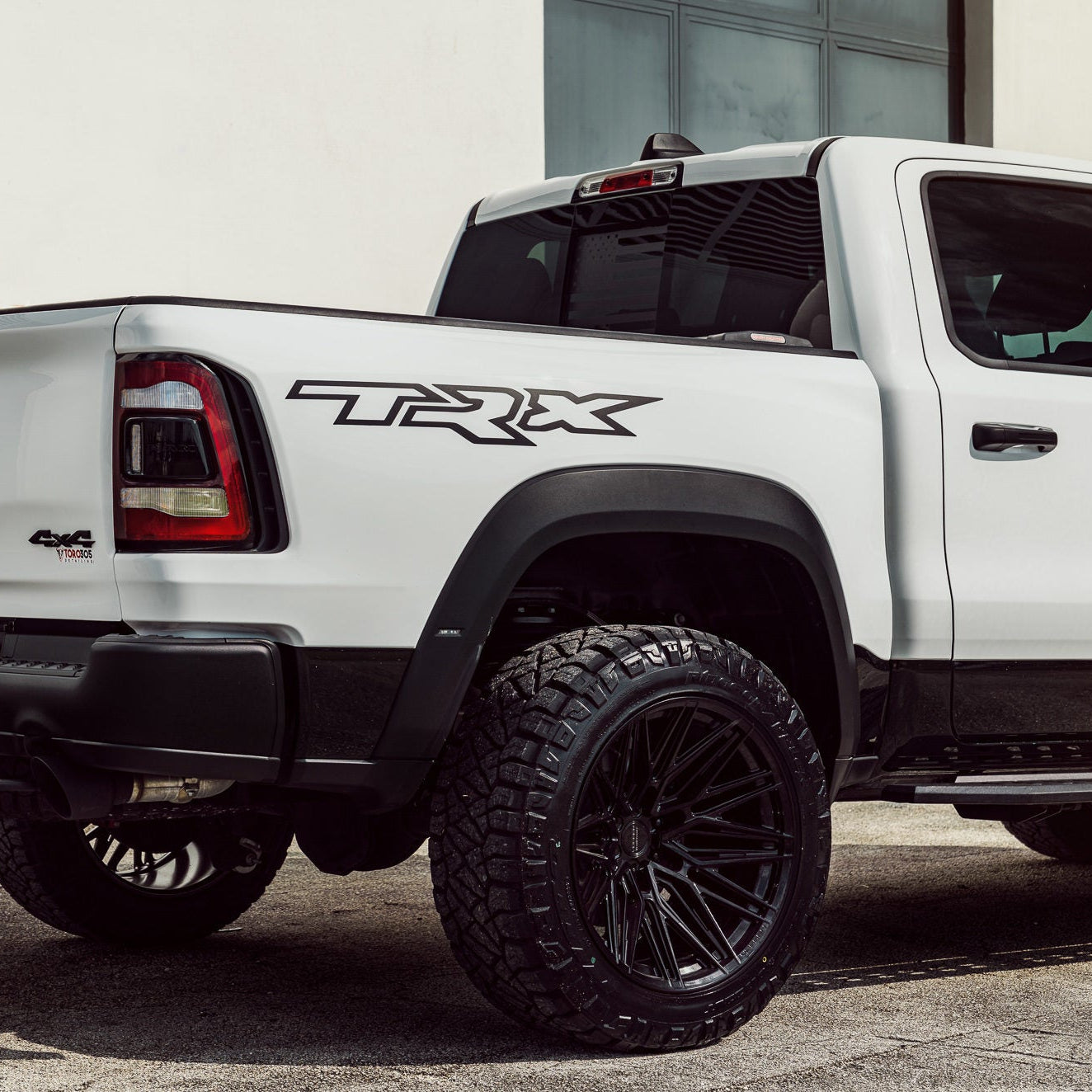 Vossen HF6-5 - Hybrid Forged 6 Lug - TRX