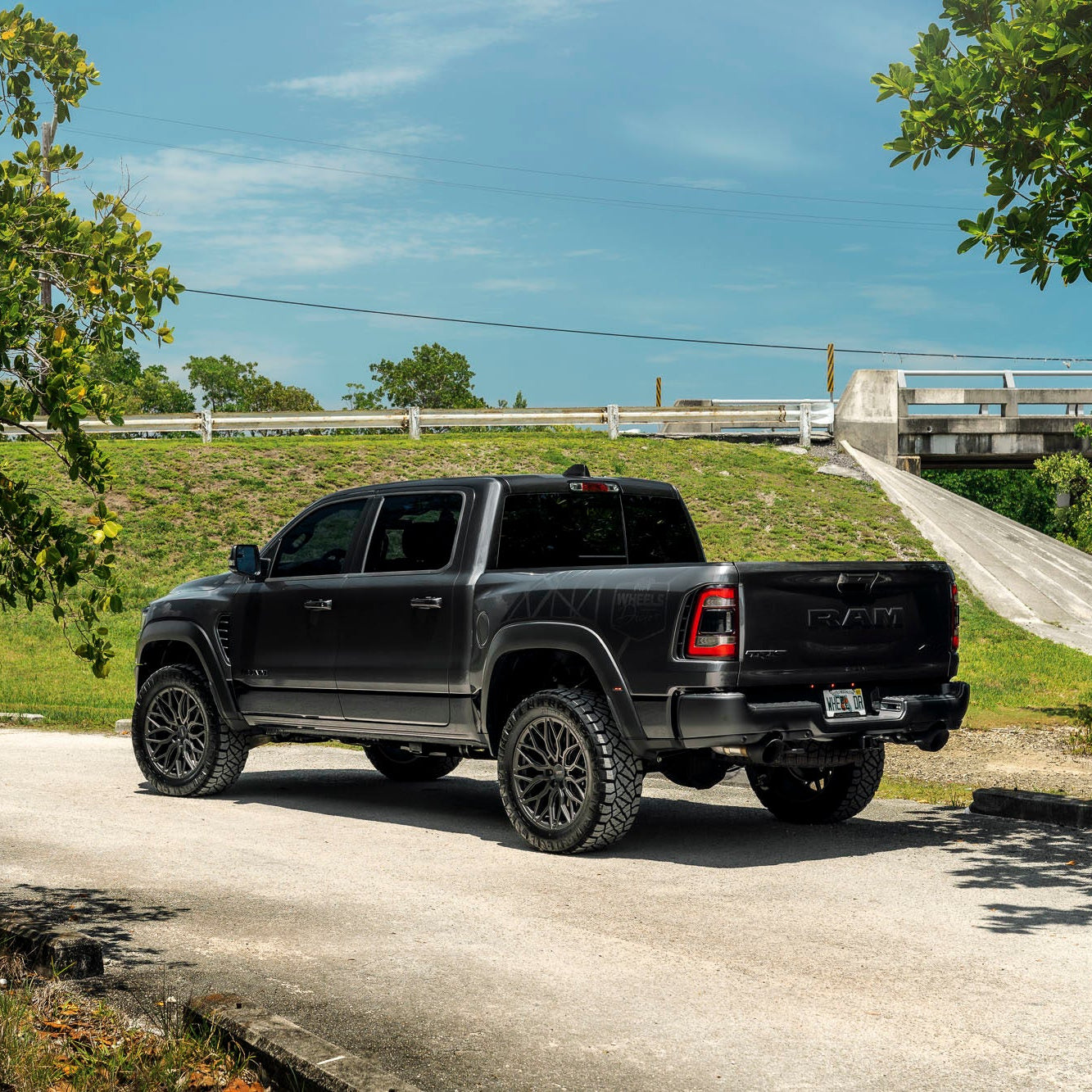 Vossen HF6-3 - Hybrid Forged 6 Lug - TRX