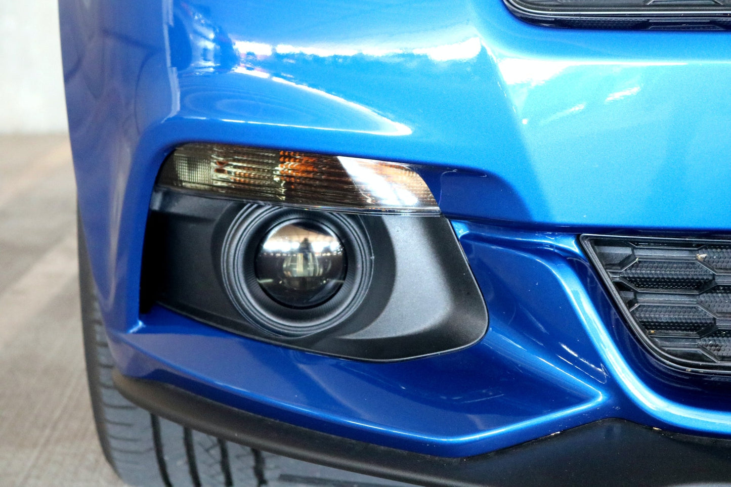 Fog Light Lens Vinyl Tint (2015-2017 Mustang)