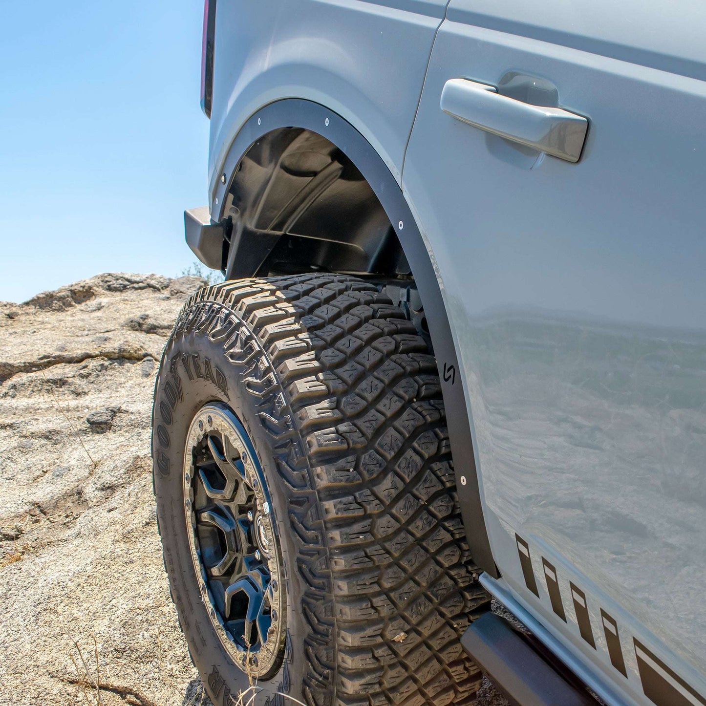 2021-2026 Bronco Fender Delete w/ Lights
