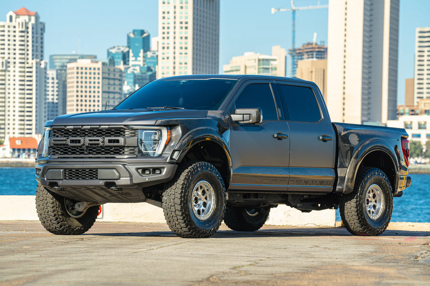 Fiberwerx 2021-2025 Ford Raptor Fenders – TSP PARTS