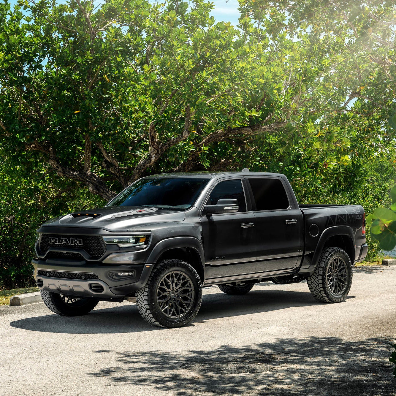 Vossen HF6-3 - Hybrid Forged 6 Lug - TRX