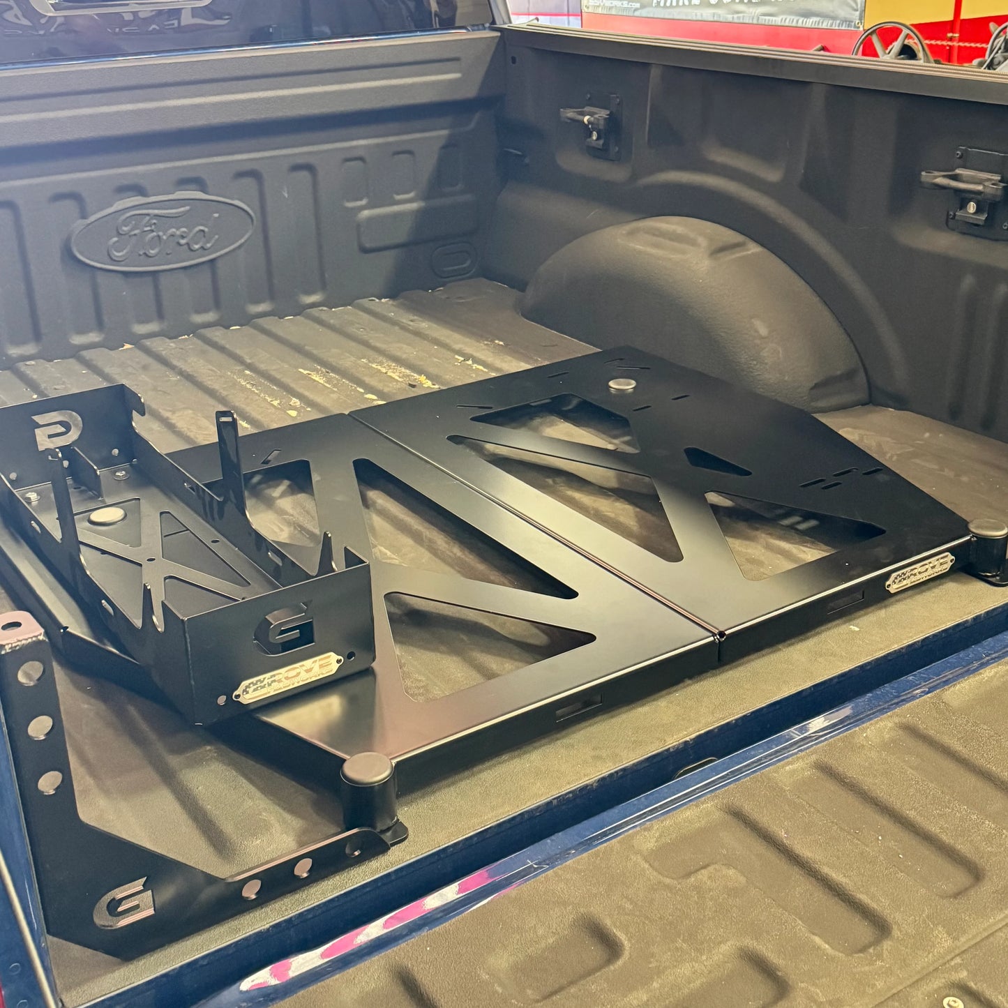 2017-2026 Ford Raptor Rear Horizontal Tire Carrier