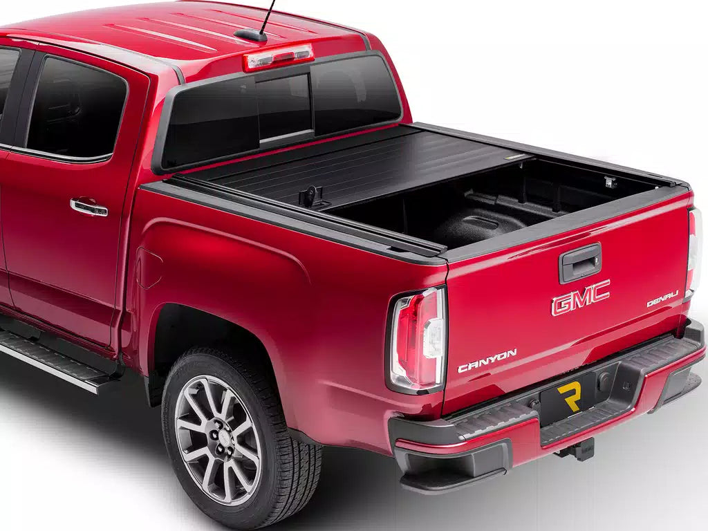 RetraxPRO MX Manual Retractable Tonneau Cover - 2024 Ford Ranger Raptor