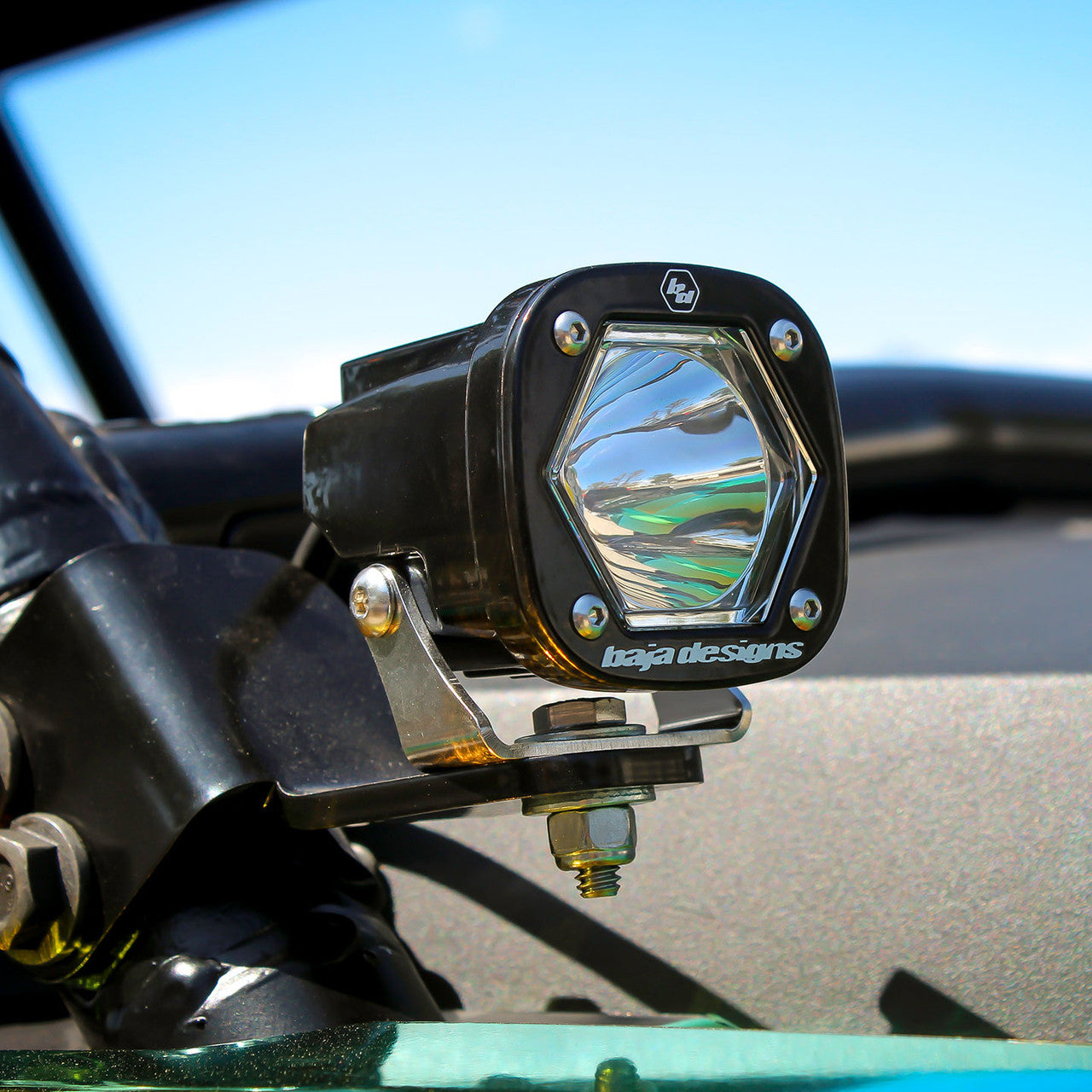 Baja Designs S1 LED Light w/ Mounting Bracket Pair