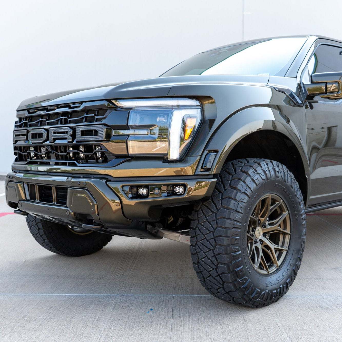 Vossen HF6-4 - Hybrid Forged 6 Lug - Raptor/Raptor R