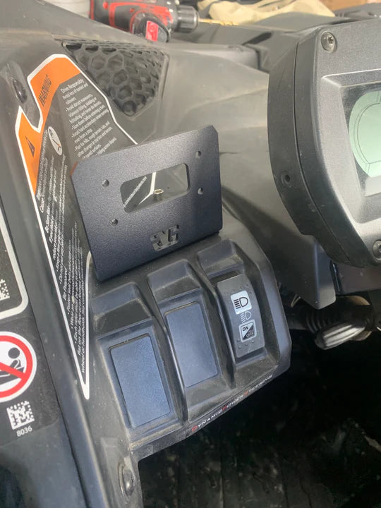 GG Lighting Can-Am X3 Switch Pros Dash Mount