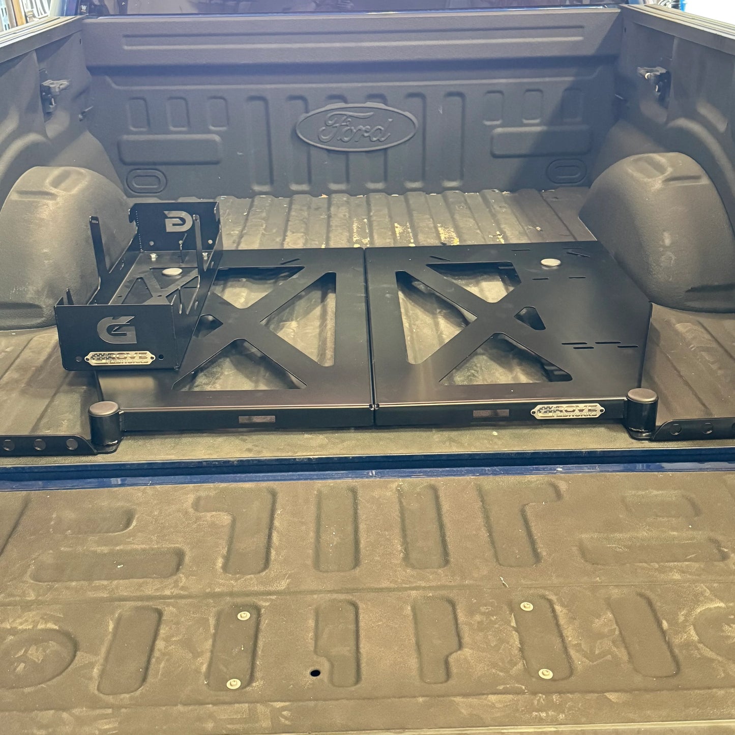 2017-2026 Ford Raptor Rear Horizontal Tire Carrier