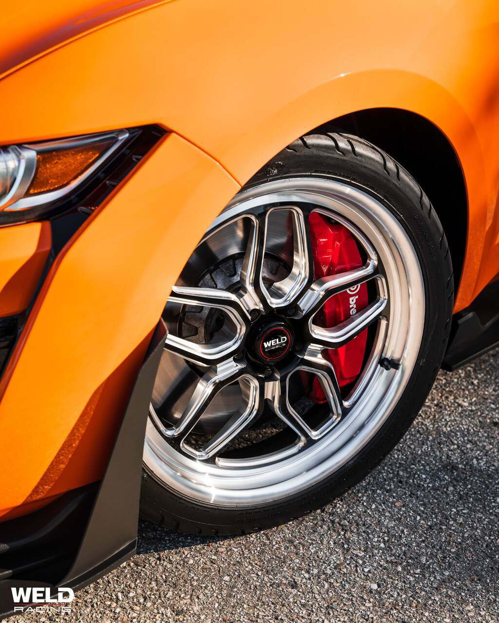 Weld Racing Laguna Drag 20x5 ET-38 - Gloss Black / Milled Spokes 2020-2022 Shelby GT500