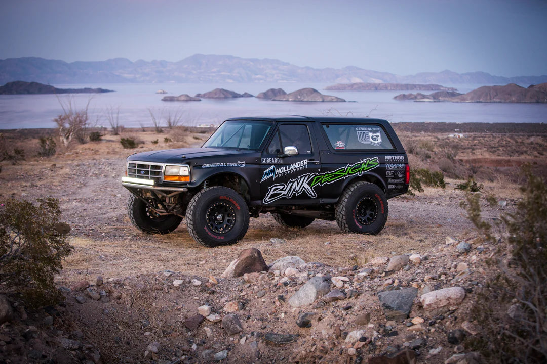 FIBERWERX 1980-1996 FORD BRONCO BEDSIDES - 3" BULGE