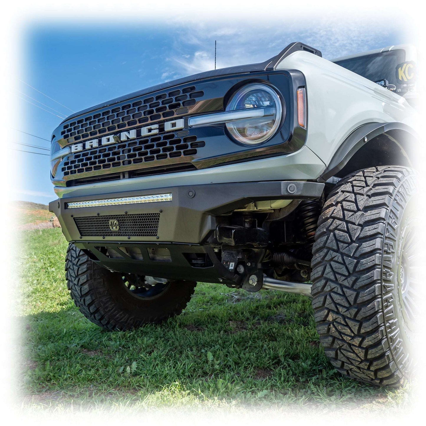 TURN Hyperlyte Front Bumper & Skid Plate for Ford Bronco