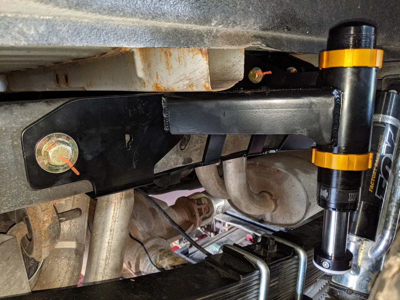 KHC Bolt on Rear Bump Stop Kit