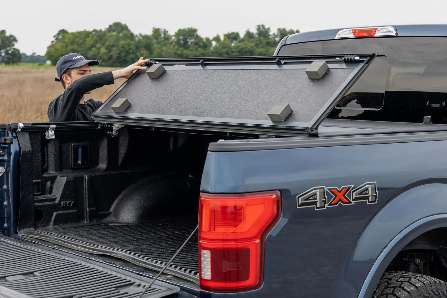 Rough Country 2021-2025 Ford Raptor Hard Low Profile Bed Cover