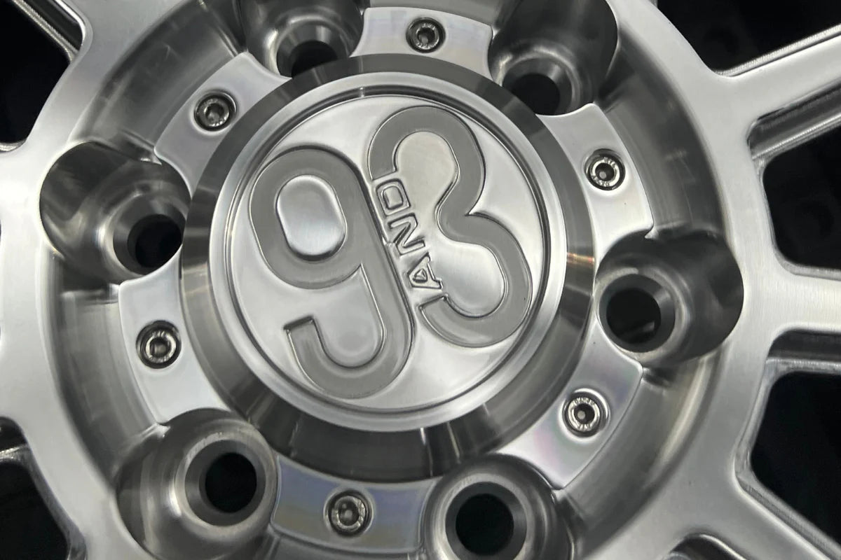 9&3 Wheels FR-11 | 6061-T6 Forged | Simulated Beadlock | Machined