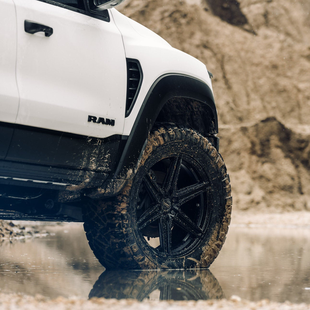 Vossen HF6-2 - Hybrid Forged 6 Lug - TRX