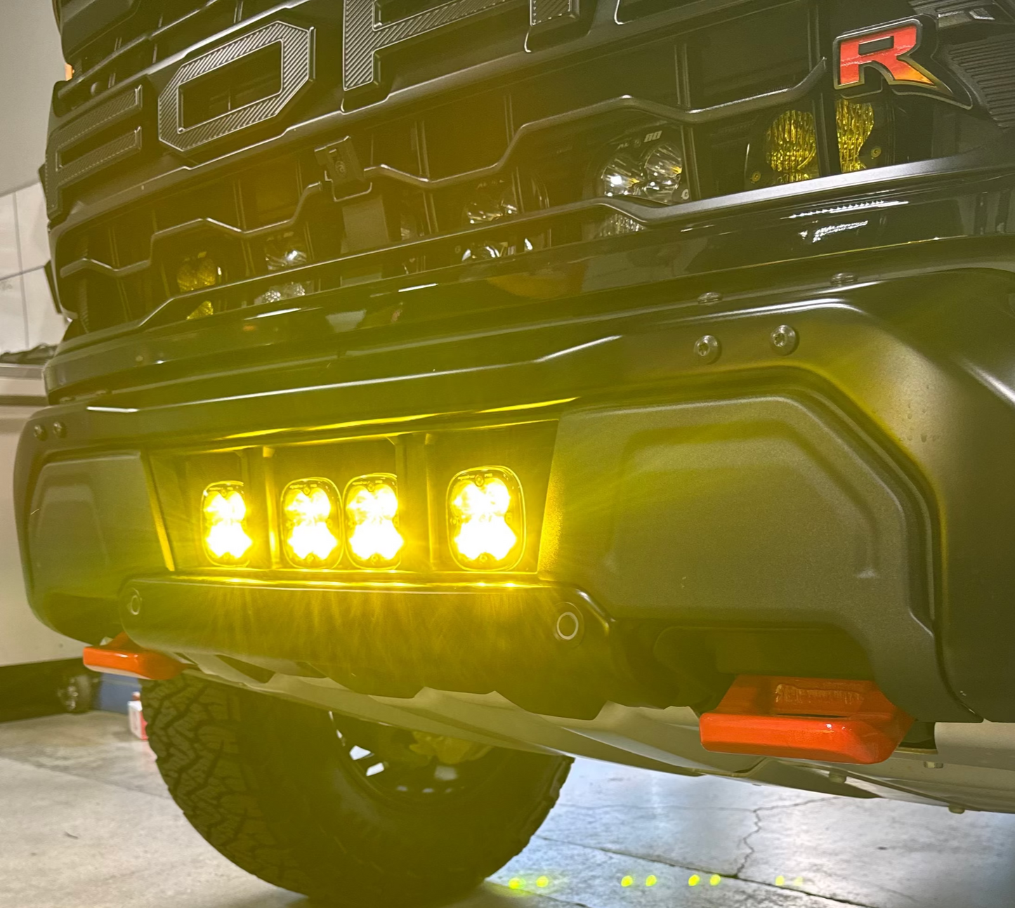 2023-2025 Ford Raptor/R Center Fog Light Kit - Baja Designs Lighting