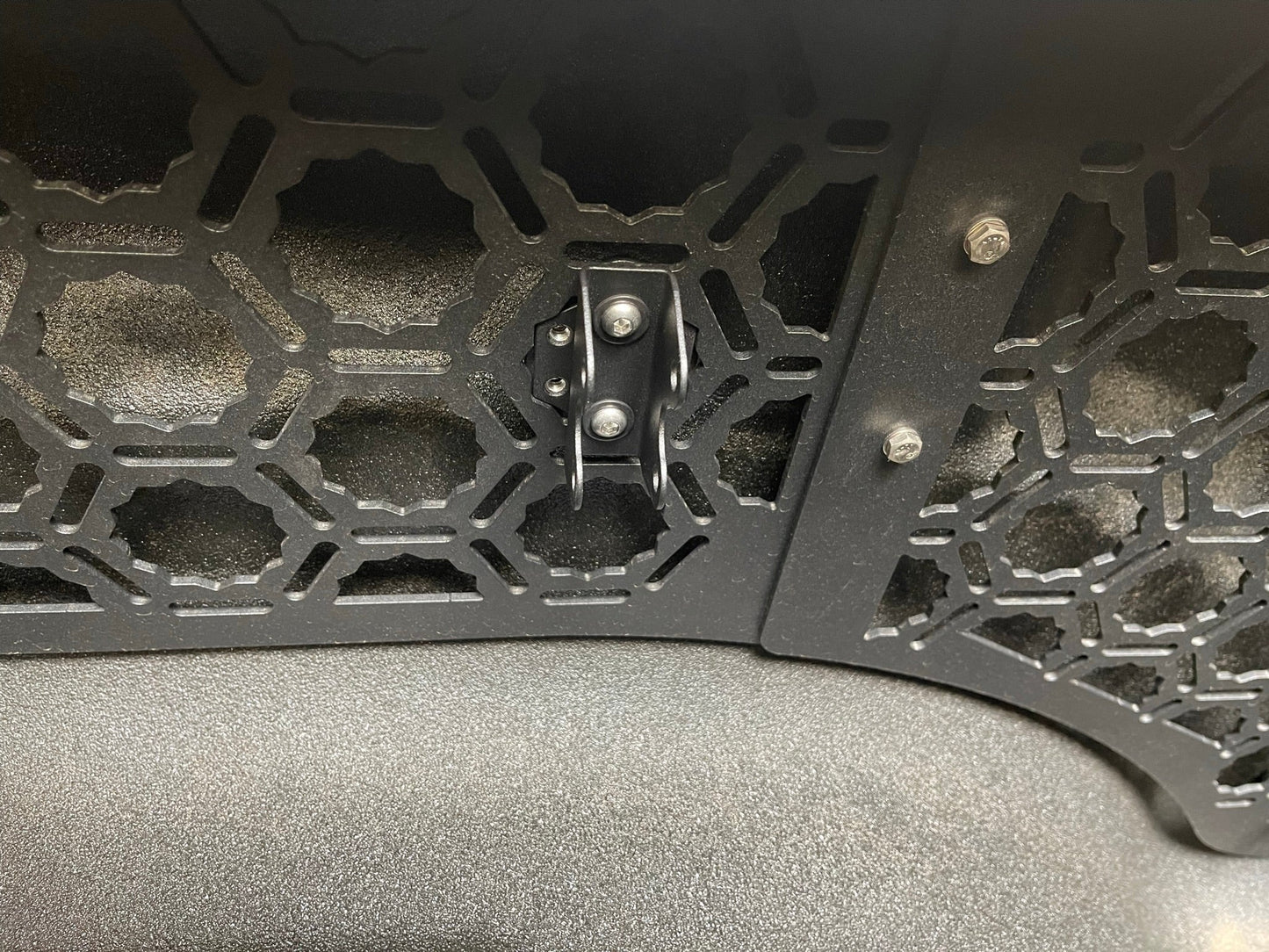 Ram RHO - Bed Organizer Panel kit - one side