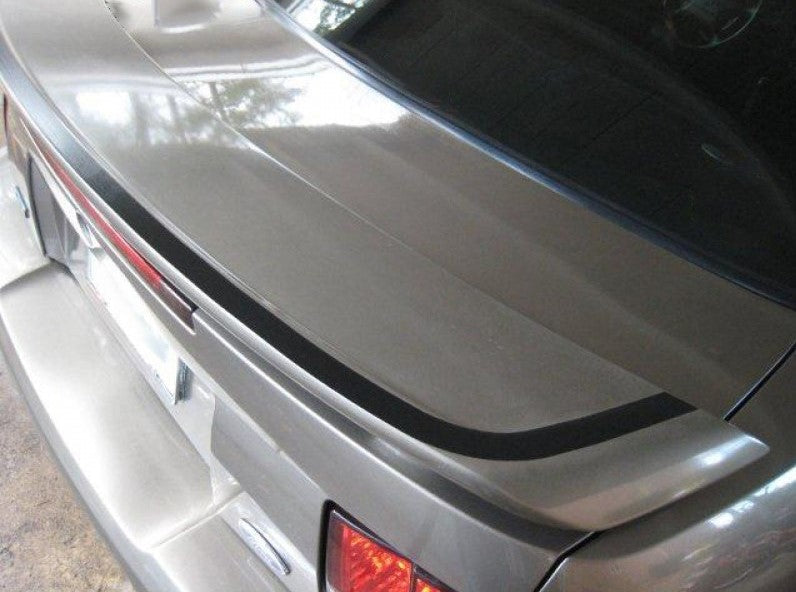 Spoiler Accent Decal (2001-2004 Mustang)