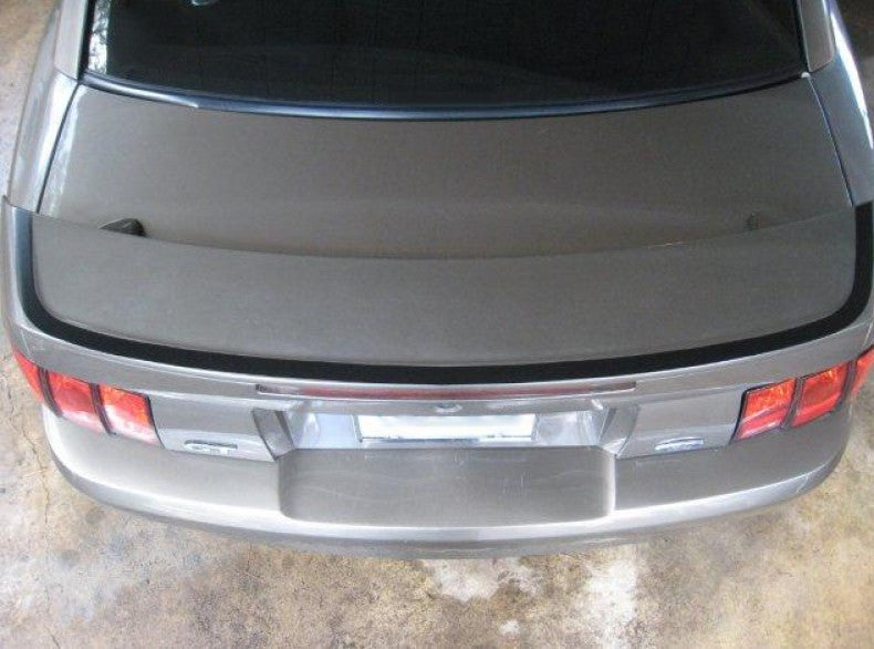 Spoiler Accent Decal (2001-2004 Mustang)