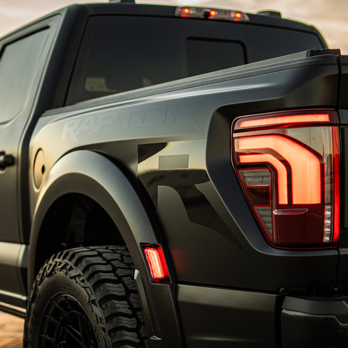 Raptor R Bedside Graphic "R"