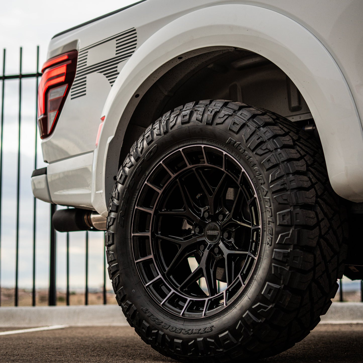 Vossen HFX-1 - Hybrid Forged 6 Lug - Raptor/Raptor R