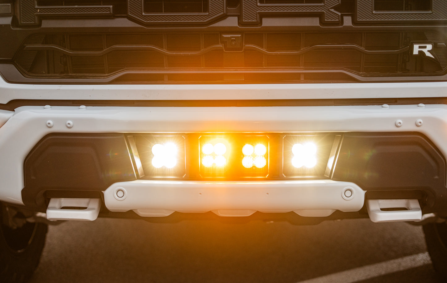 2023-2025 Ford Raptor/R Center Fog Light Kit - Baja Designs Lighting